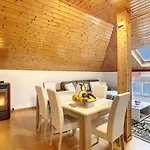 Casa Leao De Ouro By Lovelystay Σπίτι διακοπών Σάο Ζόρζε