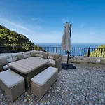 Casa Leao De Ouro By Lovelystay São Jorge