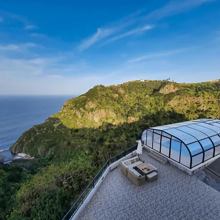 Casa Leao De Ouro By Lovelystay Hébergement de vacances São Jorge