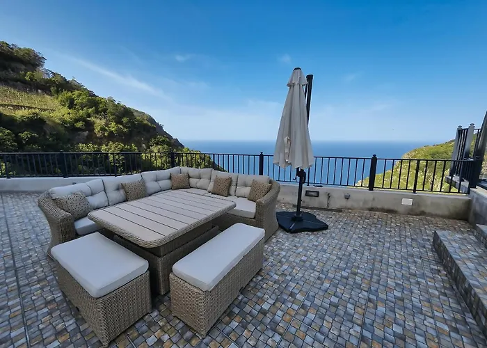 Casa Leao De Ouro By Lovelystay 圣若热岛